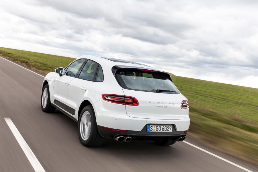  Porsche Macan S 2014 года  (фото 17 из 23)